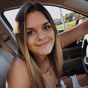 Meet your Posher, Shelby